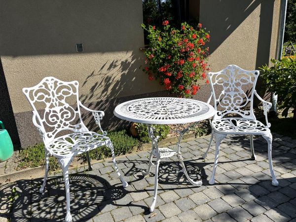 Metal Furniture Repainting
